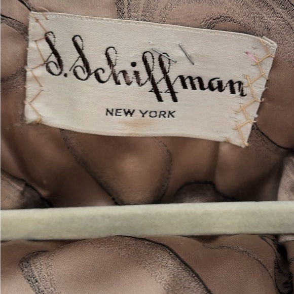 White mink coat - Picture 7 of 7